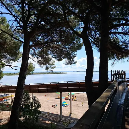 Campsite Gemini Mobil Grado